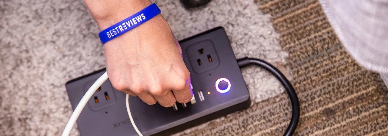 Smart power strips